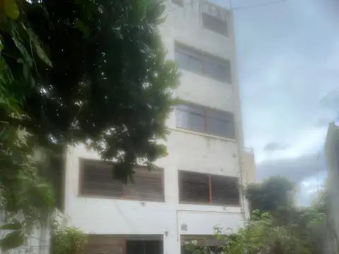 AV.JUAN B. JUSTO 8900