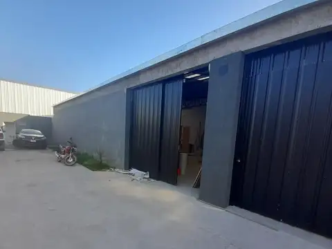 Local espectaculares galpones con oficina