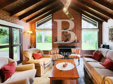 Casa en Alquiler Temporal en Pinamar, USD 0