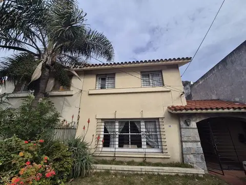 Casa en Alquiler de 3 dormitorios