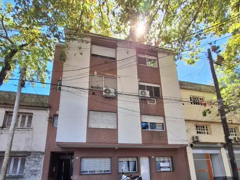 Departamento 1 amb. 1 c/Maipú bajas expensas