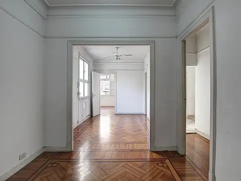 Alquiler 3 ambientes Luminoso Al frente Apto Profesional Balvanera