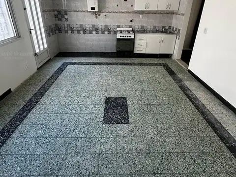 Casa en Venta en Lanus Oeste, USD 85.000