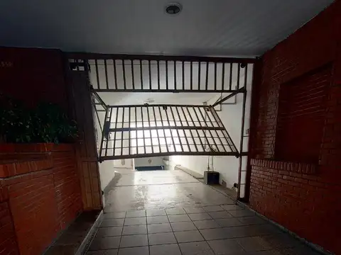 COCHERA EN ZONA CENTRO