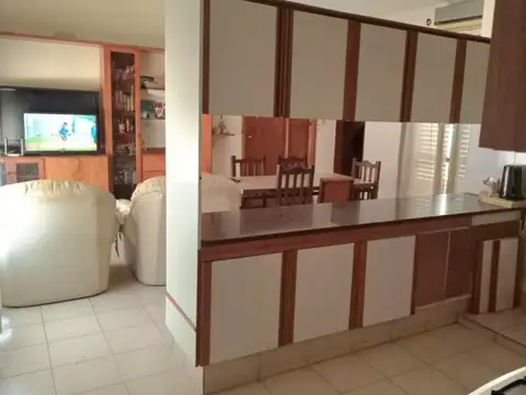 Casa en venta de tres dormitorios en Santa Teresa - Santa Fe