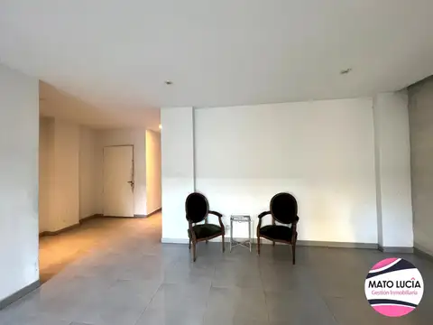 Local en Venta Via Pública