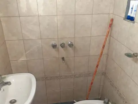 Casa en Venta en Burzaco, USD 50.000