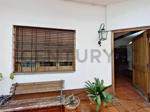 San Pedrito 2800, Piso 0