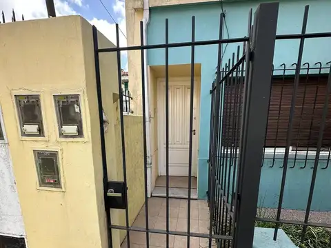 Depto Tipo Casa en Venta de 3 ambientes