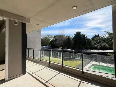 Departamento en Venta con 2 cocheras
