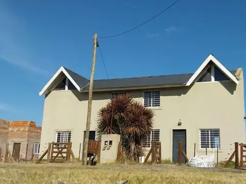 Casa tipo duplex escritura, financiación Domselaar