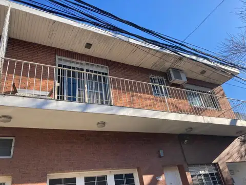 Depto Tipo Casa en Venta de Monoambiente
