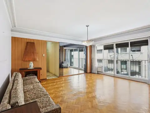 Venta Departamento Av. Corrientes: Confort, Seguridad y Gran Accesibilidad