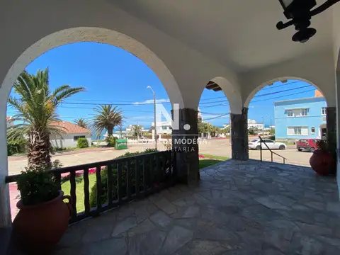 Casa en Venta en Península, USD 2.100.000