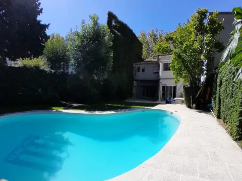 Apto Crédito Venta Casa 5 Amb4 dormitorios en Vicente López