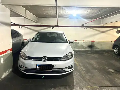 Oportunidad /Venta /Cochera / Cubierta/ Caballito