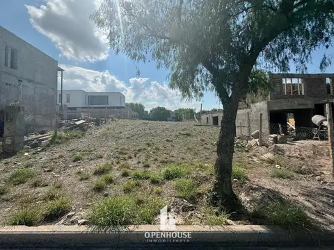 Terreno en Venta 12  mts Frente