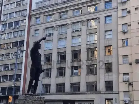 Av. Corrientes 400, Piso 0