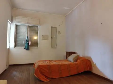 Departamento 5 ambientes con 1 baño