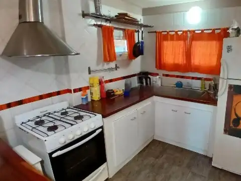 Casa en venta - 3 Dormitorios 3 Baños - Mar de las Pampas