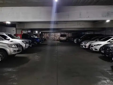 Galpon en Alquiler en Villa Luro, USD 7.000