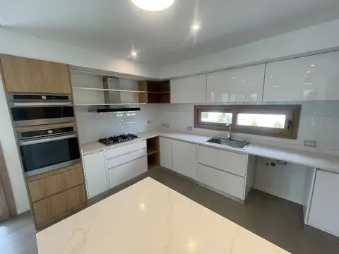 Casa en Venta en Greenville Polo & Resort, USD 550.000