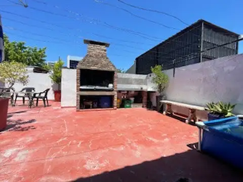 PH 3 AMBIENTES S/EXP AP CREDITO 112 MTS C/ PATIO Y QUINCHO C/TERRAZA PROPIA PARRILLA Y LAVADERO