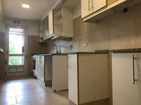 Departamento en Alquiler en Garin, $ 1.500.000