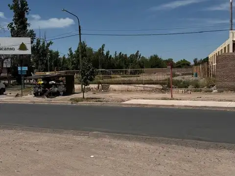 VENTA LOTE ACCESO ESTE ENTRADA PARQUE DE DESCANSO