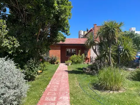 Doctor Manuel Raso 600