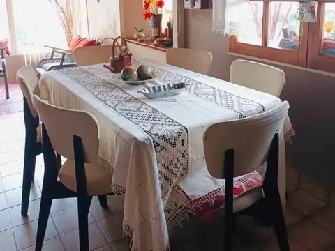 Casa 4 ambientes con 4 baños