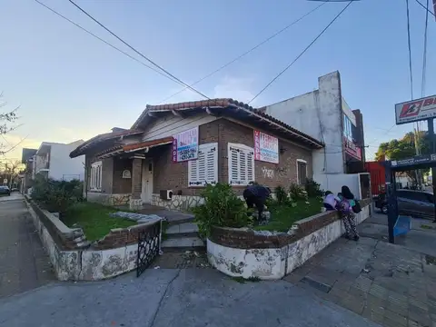 OPORTUNIDAD VENTA  ESQUINA COMERCIAL