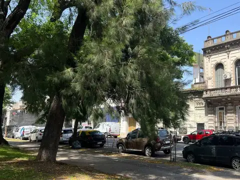 Depto Tipo Casa 4 ambientes con 3 baños