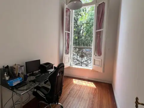 Depto Tipo Casa en Venta 40 años