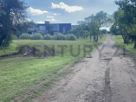 Terreno en Venta 100  mts Fondo