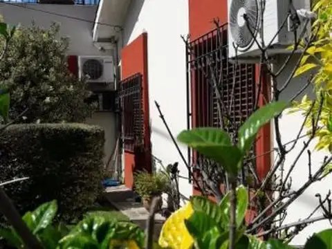 CASA 4 AMBIENTES CON COCHERA SAN JUSTO