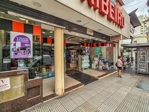 Local en Venta 40 años