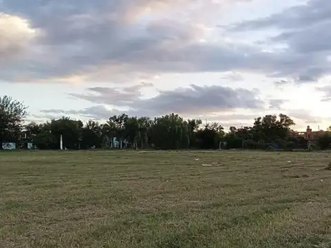 Terreno en Venta 12  mts Frente