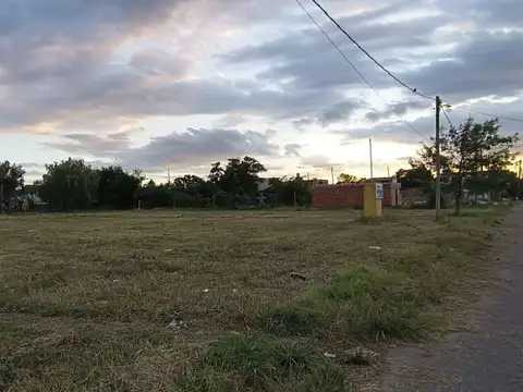 Terreno en Venta en Lambertucci, USD 30.000