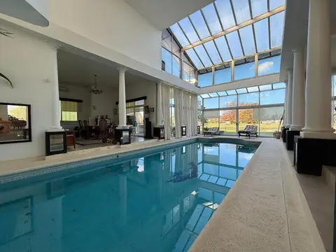 Venta casa 6 ambientes en Boca Raton, Pilar.