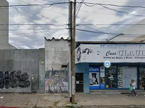 ALQUILER EN BLOCK : LOCAL + GALPON + PLAYON SOBRE DOBLE LOTE