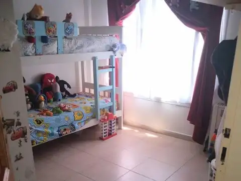 Pje J De Garro 3000, Piso 2