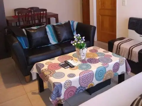 Pje J De Garro 3000, Piso 2