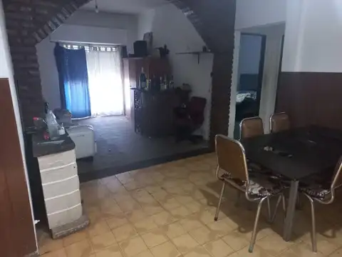 Galpon en Venta en Caseros, USD 250.000