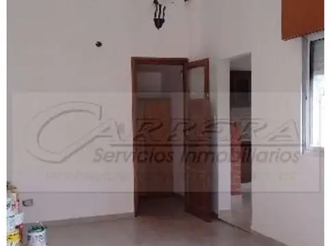 casa PH frente en VENTA en San Andres (con Renta)