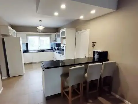 Casa en Venta en El Aromo, USD 298.000