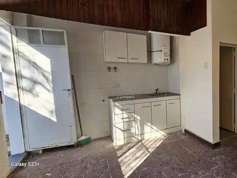 Depto Tipo Casa en Venta con 4 cochera