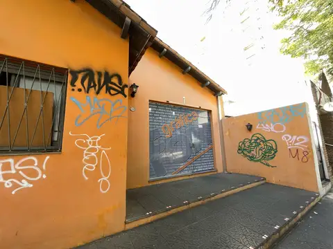 Local en Venta Via Púb.