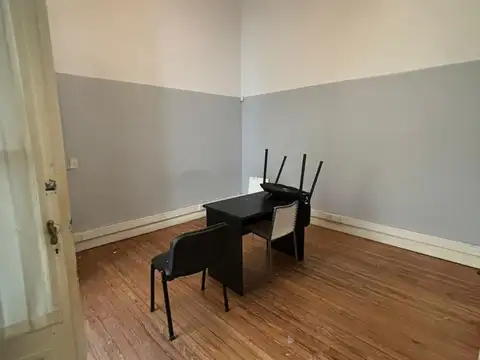 Depto Tipo Casa 7 ambientes con 2 baños