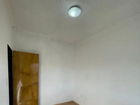 Depto Tipo Casa en Venta en Hurlingham, USD 64.999